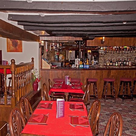 The White Hart Hotel Menheniot エクステリア 写真
