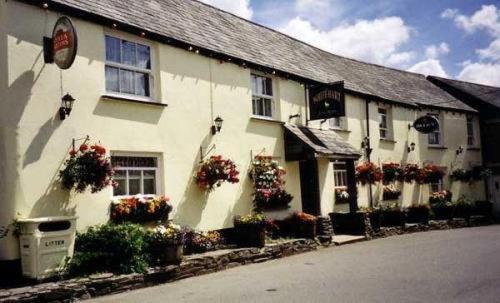The White Hart Hotel Menheniot エクステリア 写真